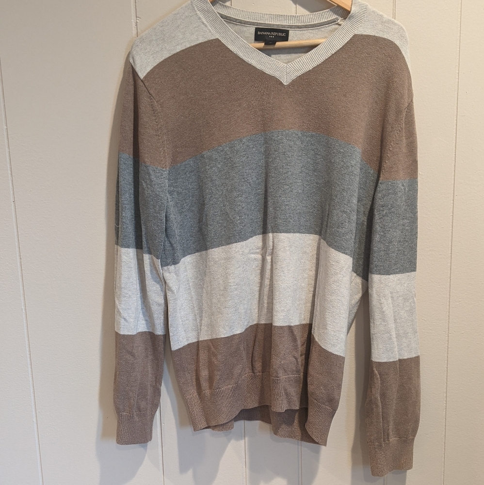 Banana Republic Color Block Sweater - Size Men's Medium